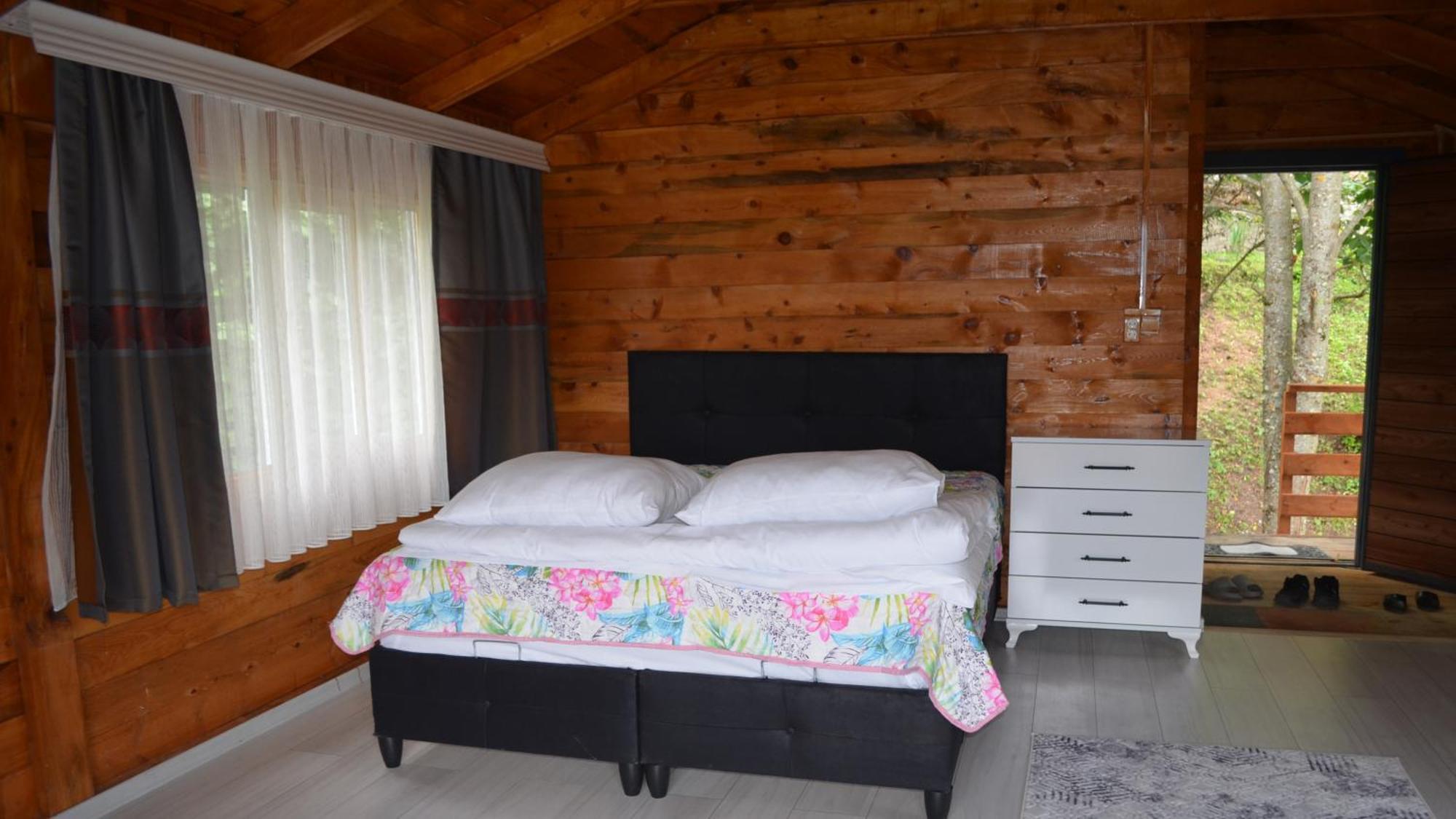 Yesil Vadi Restoran Ve Konaklama Artvin Esterno foto
