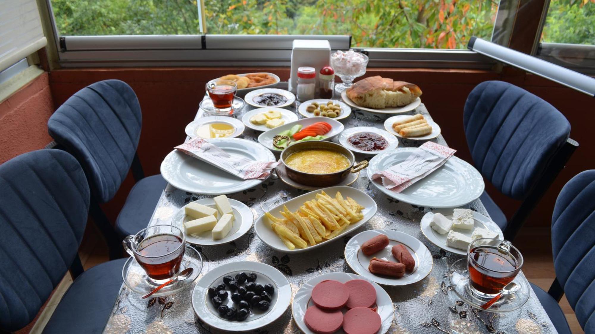 Yesil Vadi Restoran Ve Konaklama Artvin Esterno foto