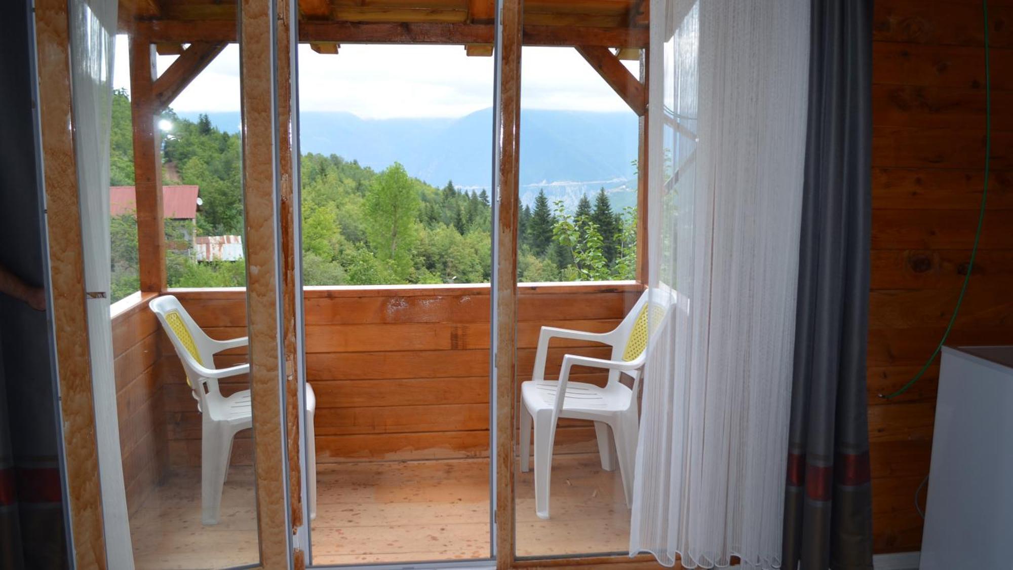 Yesil Vadi Restoran Ve Konaklama Artvin Esterno foto